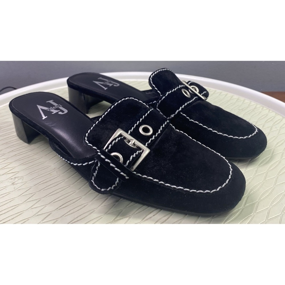 AJ Valenci Women Flat Black Suede Leather Loafers Slip-on Shoes 7.5 Wide EUC